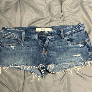 Abercrombie & Fitch Distressed Shorts!